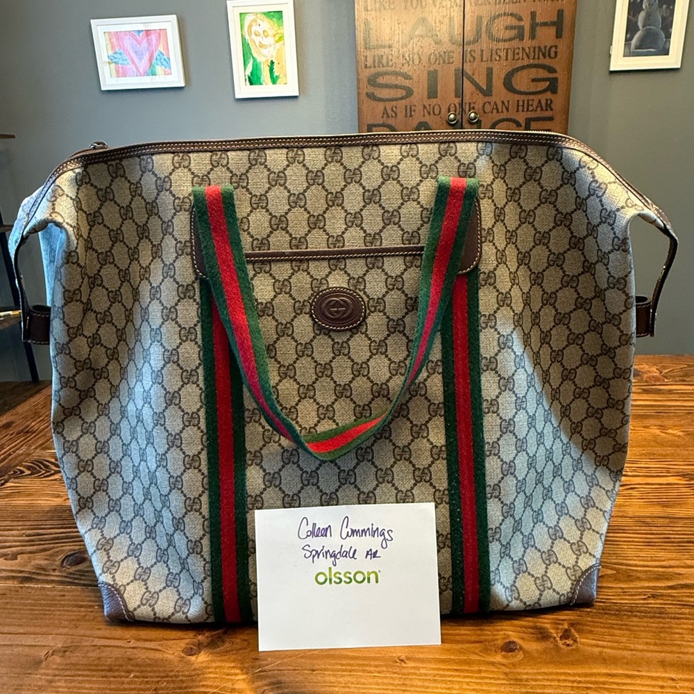 Gucci Supreme Tote